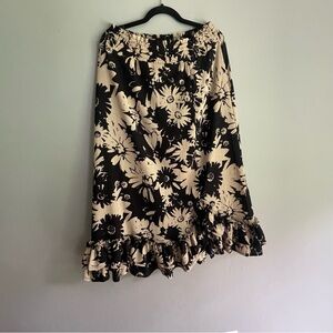 Cato floral skirt with ruffles detail